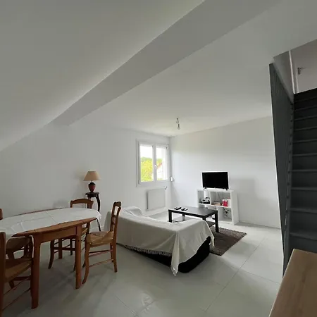 Apartment La Maison Familliale Garancieres